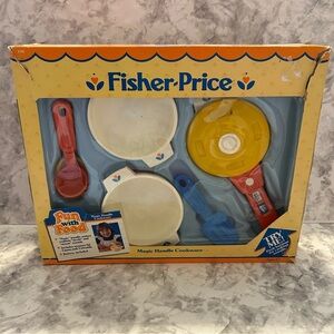 NEW!! Vintage 1989 Fisher Price Magic Handle Cookware Play Set Old Stock